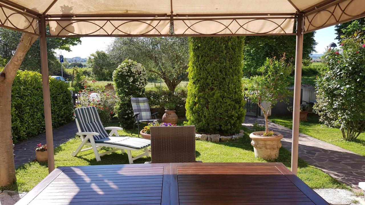 Casa Di Mario E Natalina Apartamento San Giovanni In Marignano Exterior foto