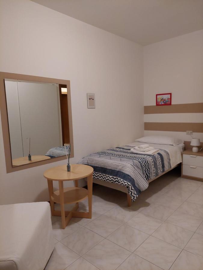 Casa Di Mario E Natalina Apartamento San Giovanni In Marignano Exterior foto